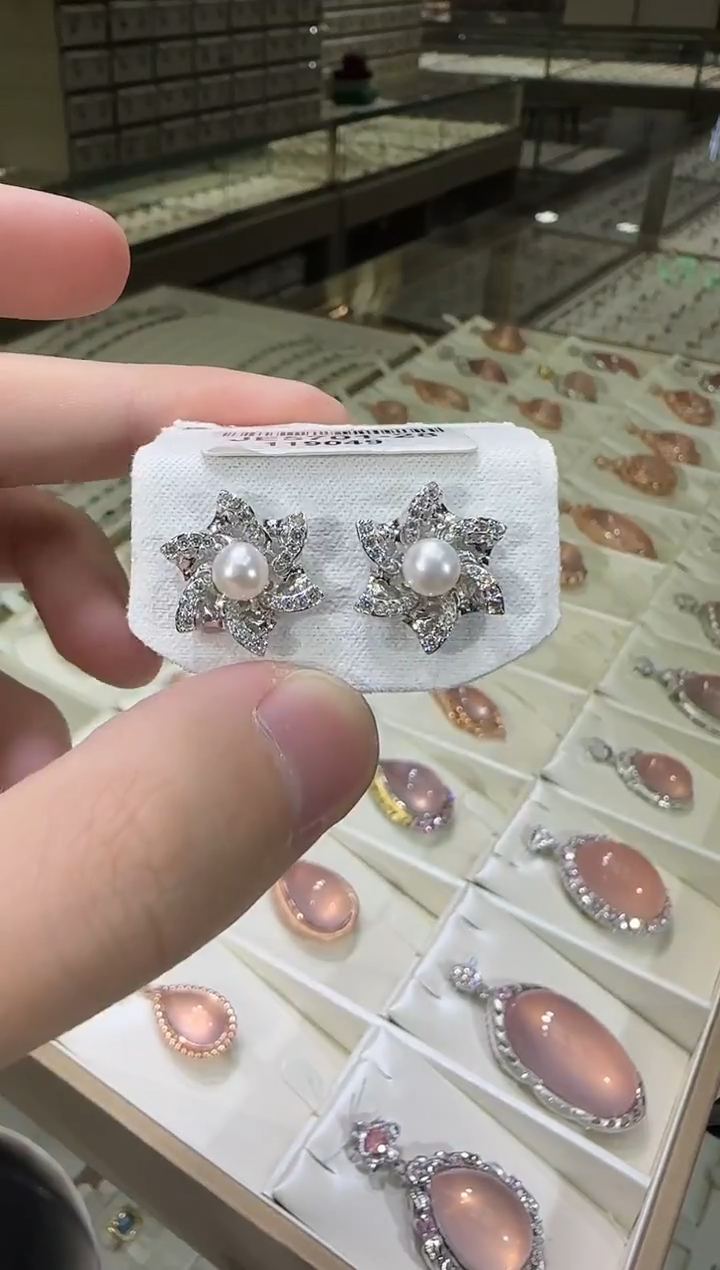 银S925镶嵌耳饰淡水珍珠5mm耳钉设计款