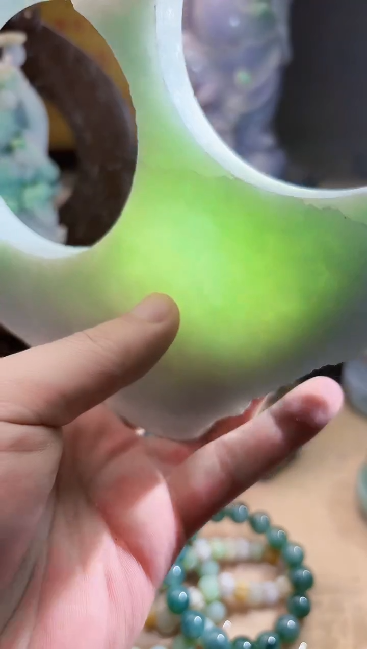 未镶嵌挂件翡翠A货张麦9536