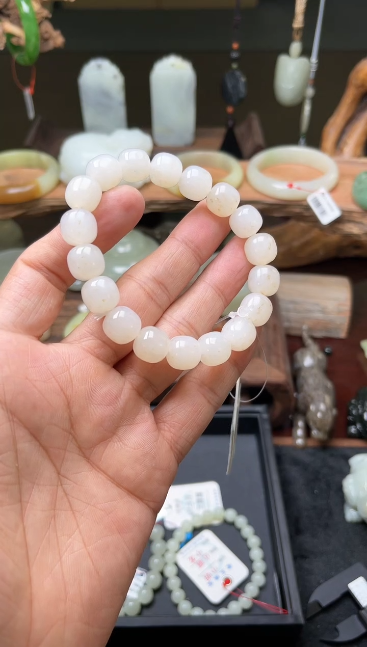 【闪购商品】和田玉手串未镶嵌卡12+且末天泰白玉 老型C- 
