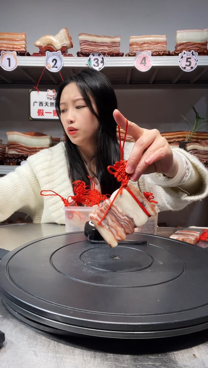 【闪购商品】天然石材柳州猪肉石