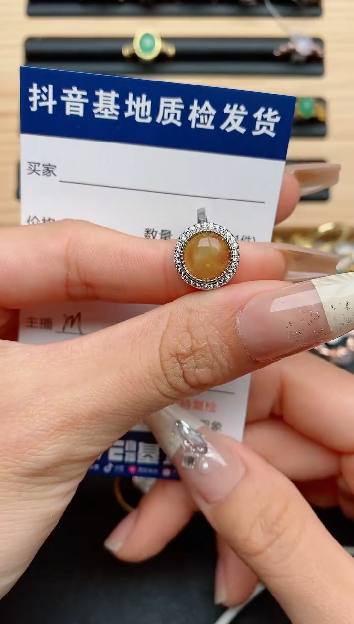 【闪购商品】翡翠戒指银S925镶嵌.....