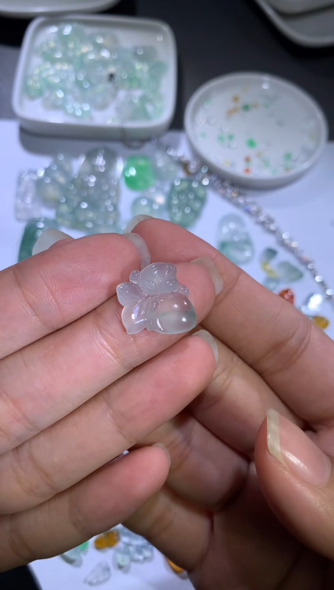 未镶嵌裸石翡翠冰飘窗蝴蝶仙子