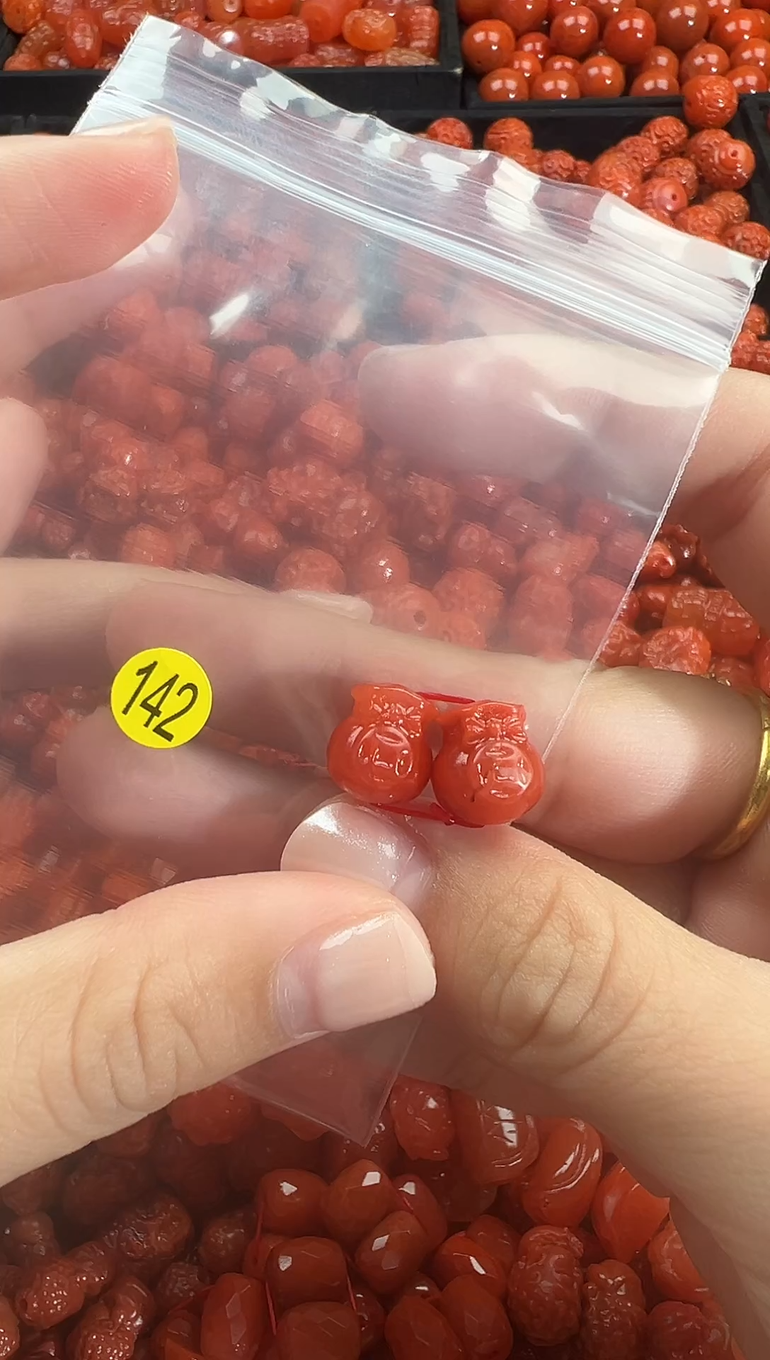 颈饰未镶嵌南红玛瑙1