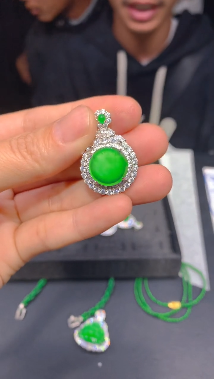 【闪购商品】定制翡翠未镶嵌96多样性发货（发其一）