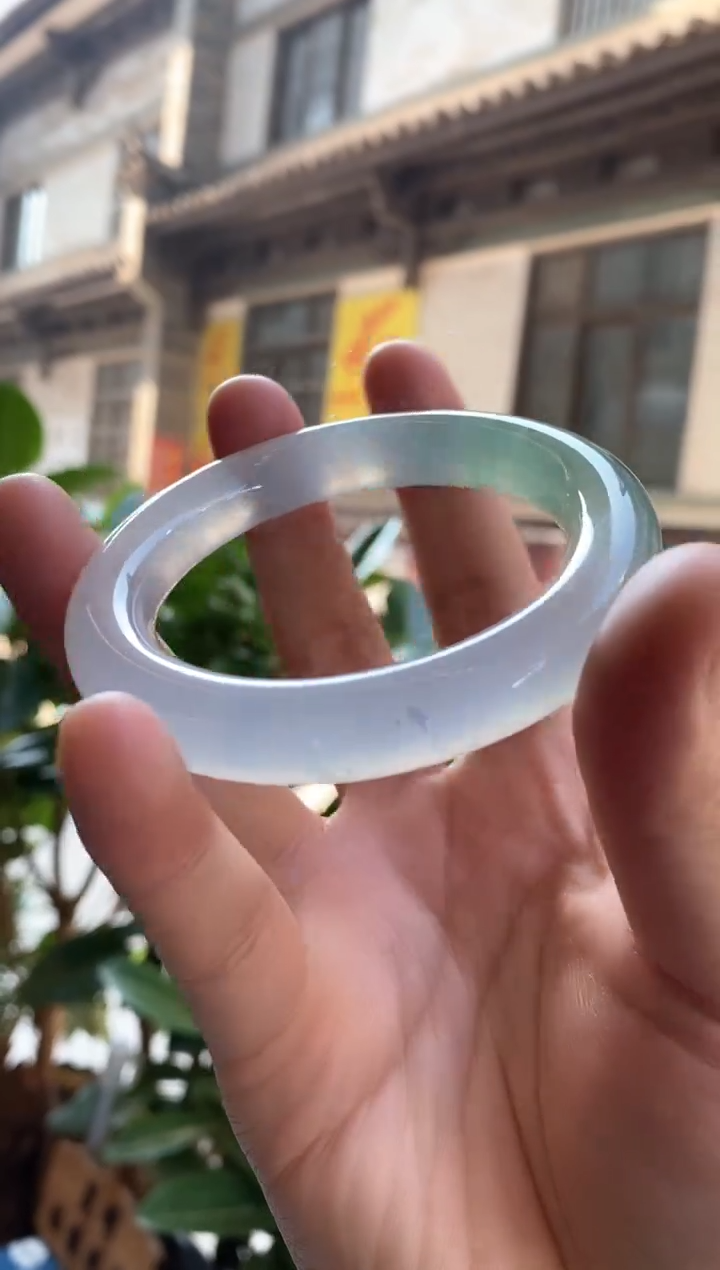 【闪购商品】翡翠手镯（圆镯）未镶嵌57圆条