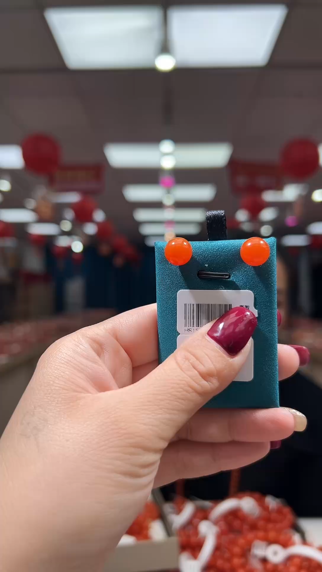 【闪购商品】南红玛瑙耳钉18K金镶嵌多样发其一/