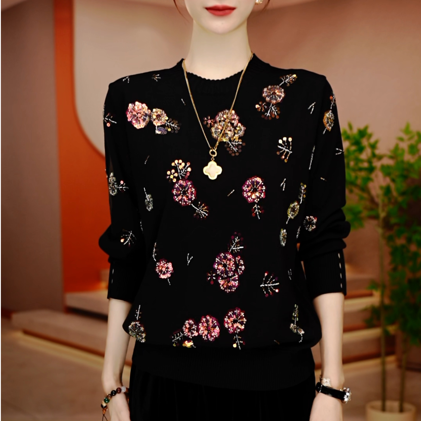 秋冬新款百搭显瘦减龄舒适透气女针织提花上衣-C250063