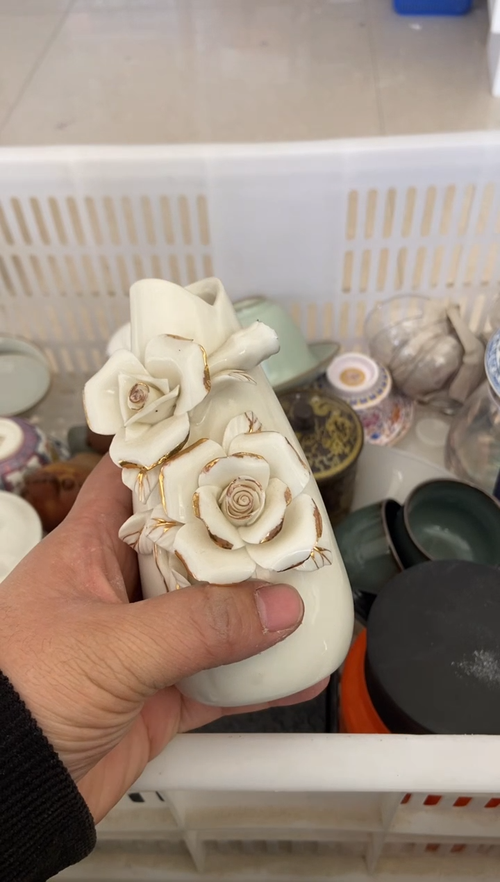 杯无运费险有瑕疵的摄影的产品有使用过的痕迹有点脏介意勿拍