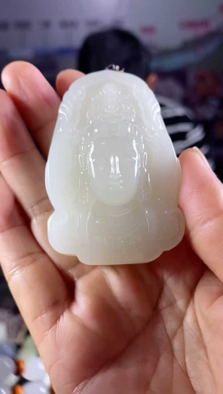 天然玉石未镶嵌颈饰