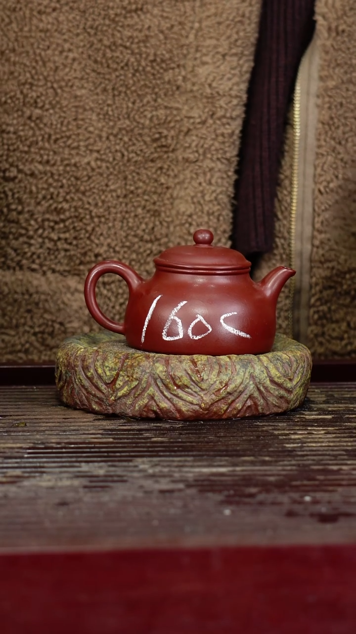 宜兴原矿紫砂壶茶壶宜兴原矿紫砂壶茶壶160C