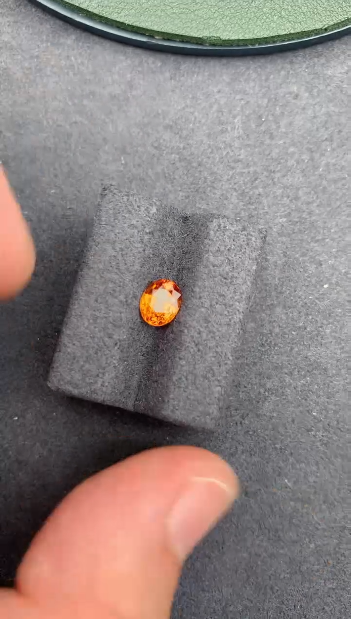 【闪购商品】石榴石裸石未镶嵌1ct 芬达石