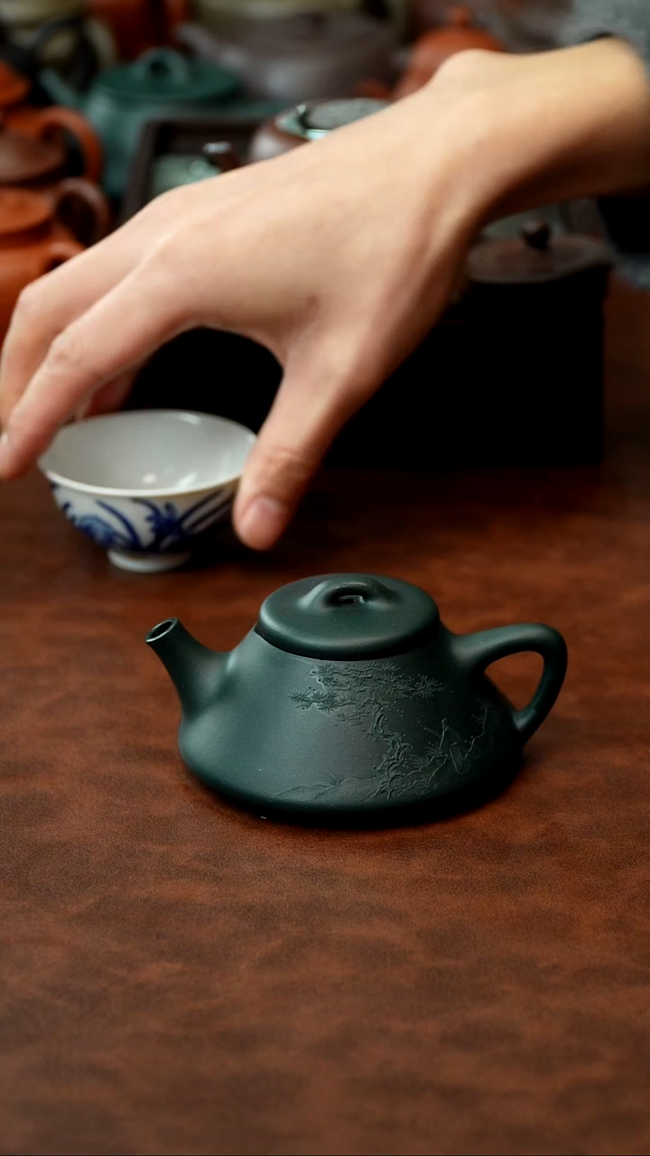 茶壶紫砂_****-原矿宜兴紫砂茶壶泥绘差价