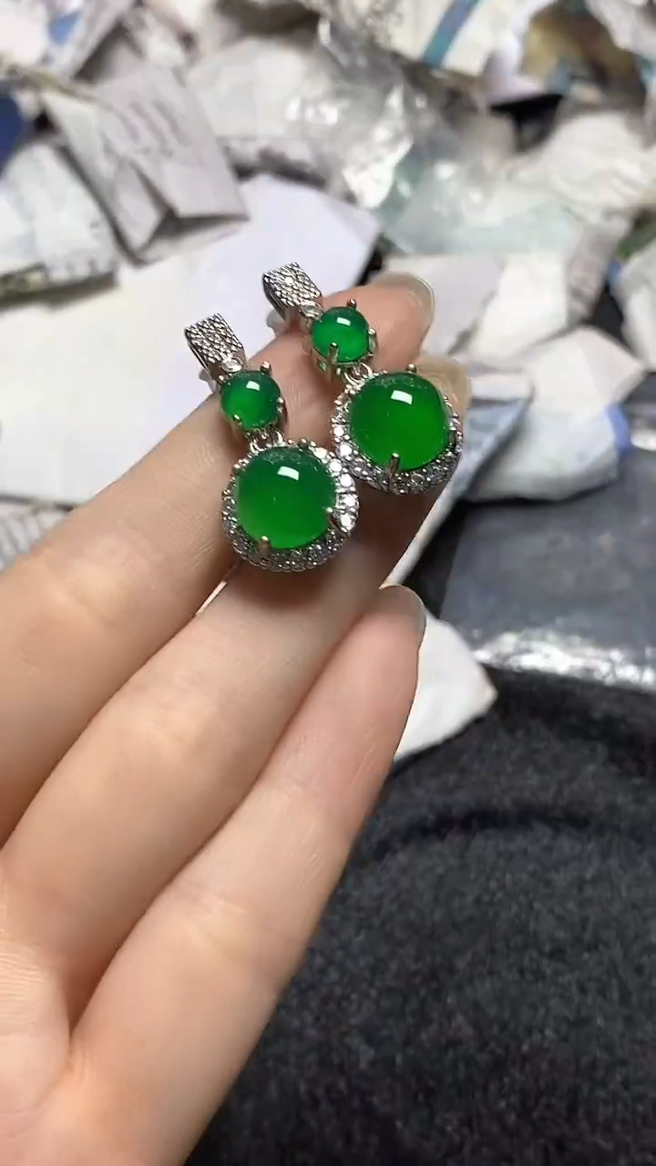 满色吊坠 所见即所得！