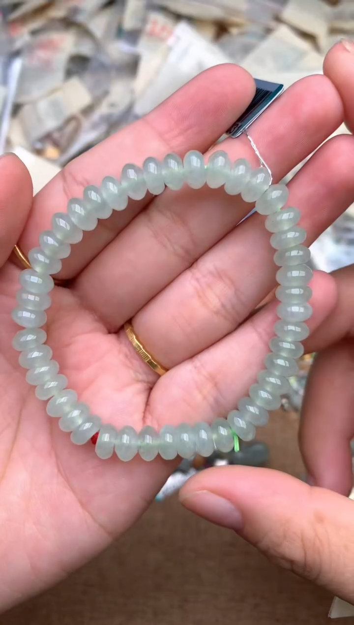 未镶嵌挂件翡翠  —  