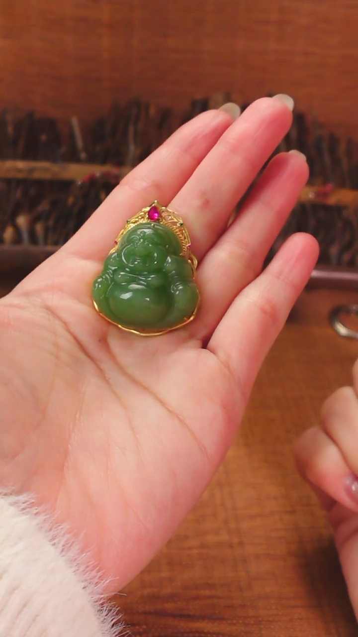 【闪购商品】和田玉吊坠(不含链)18K金镶嵌精美