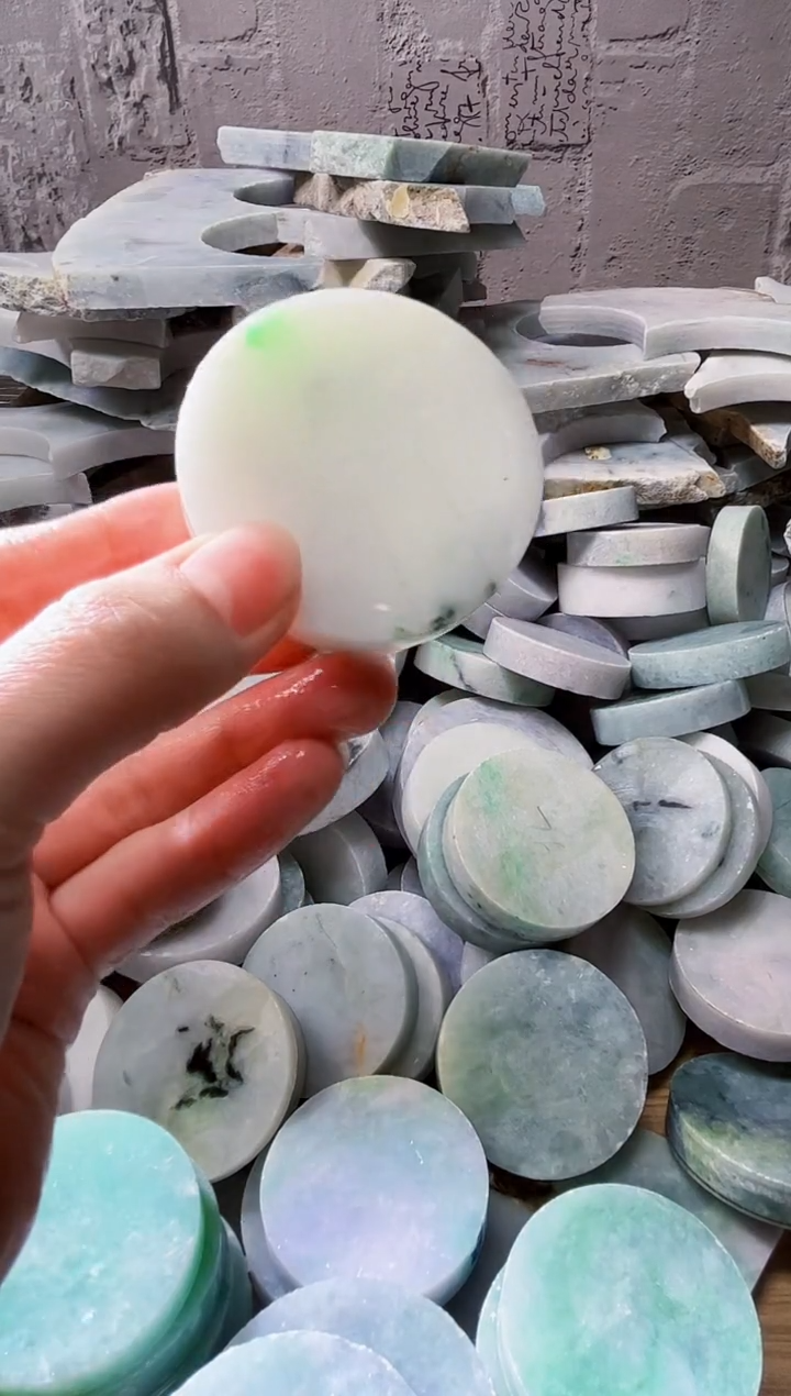 裸石翡翠天然翡翠A货古 南 240