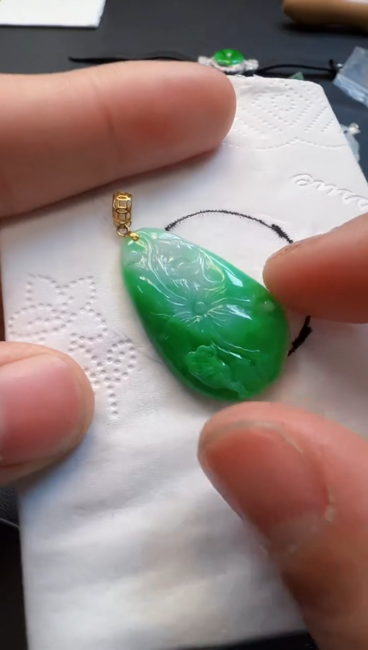 【闪购商品】定制翡翠18K金镶嵌580元