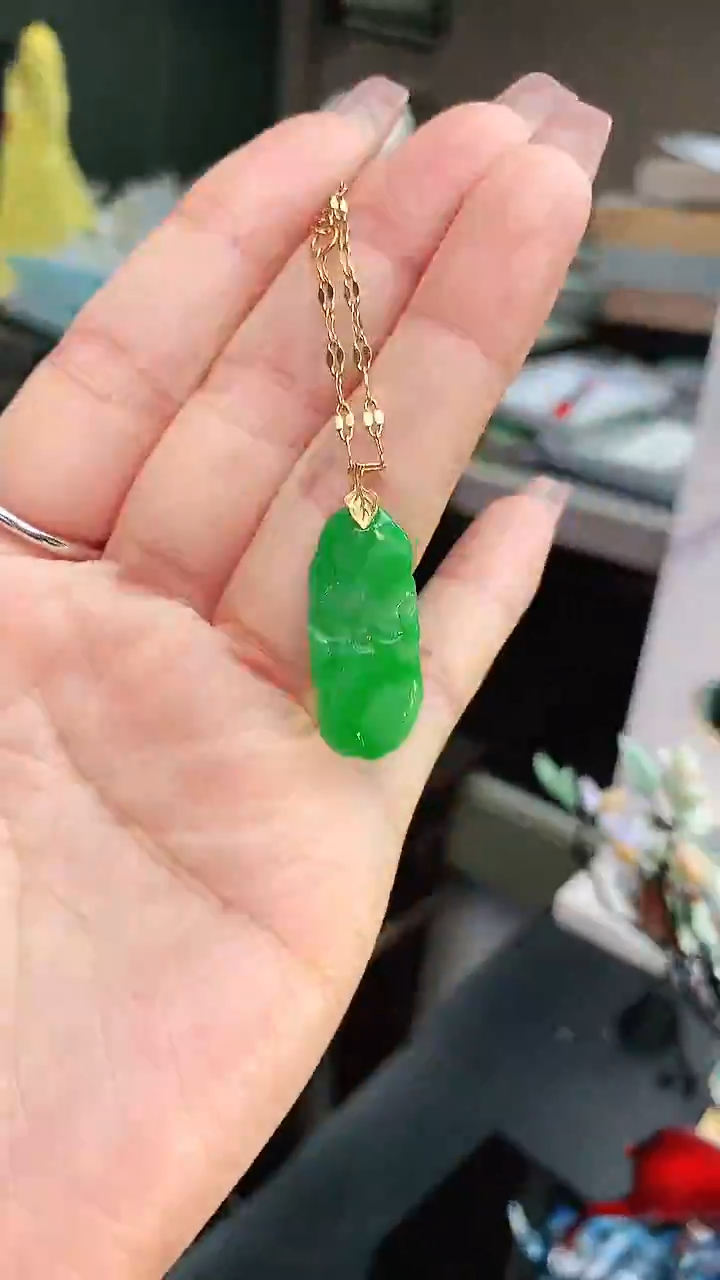 颈饰18K金镶嵌翡翠?****3赠礼盒证书 