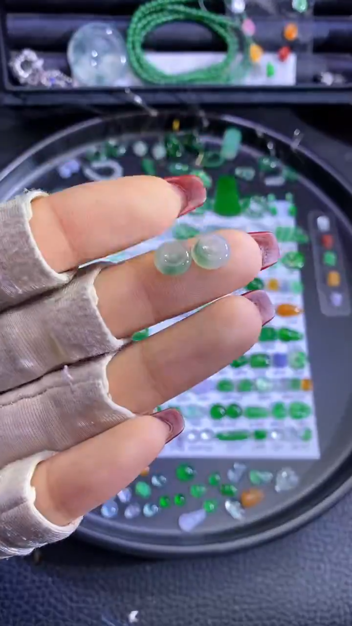 未镶嵌挂件翡翠扣子