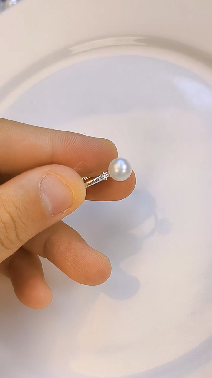 银S925镶嵌戒指淡水珍珠7.6