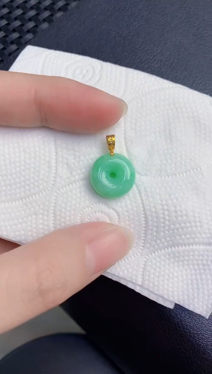 颈饰未镶嵌翡翠天然翡翠缅甸A货