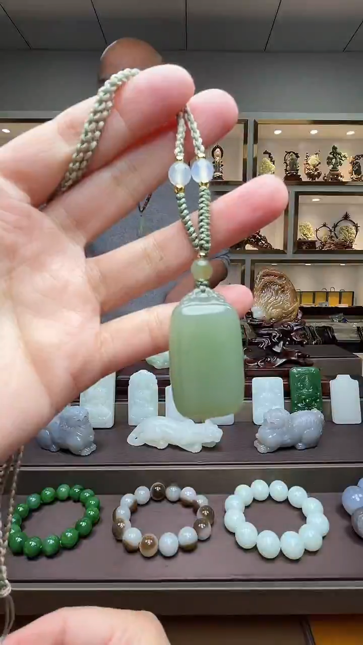 【闪购商品】和田玉挂件未镶嵌苏