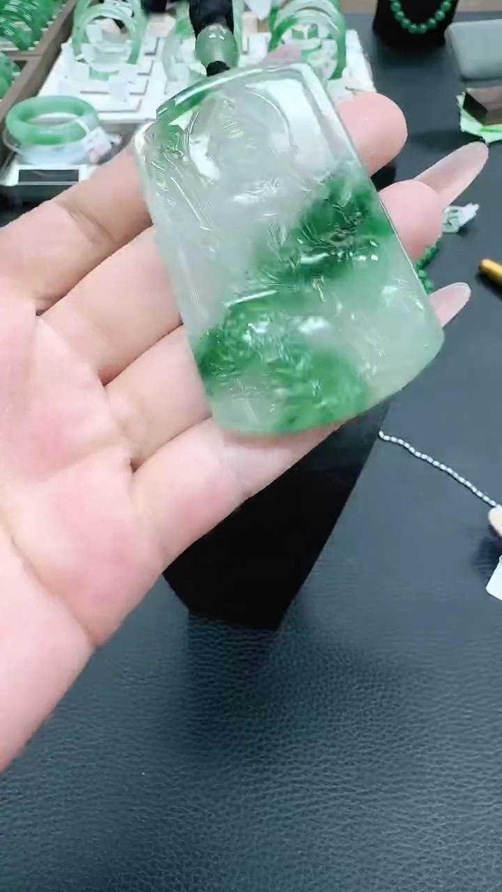 未镶嵌1石英质玉（非洲翠）/7159