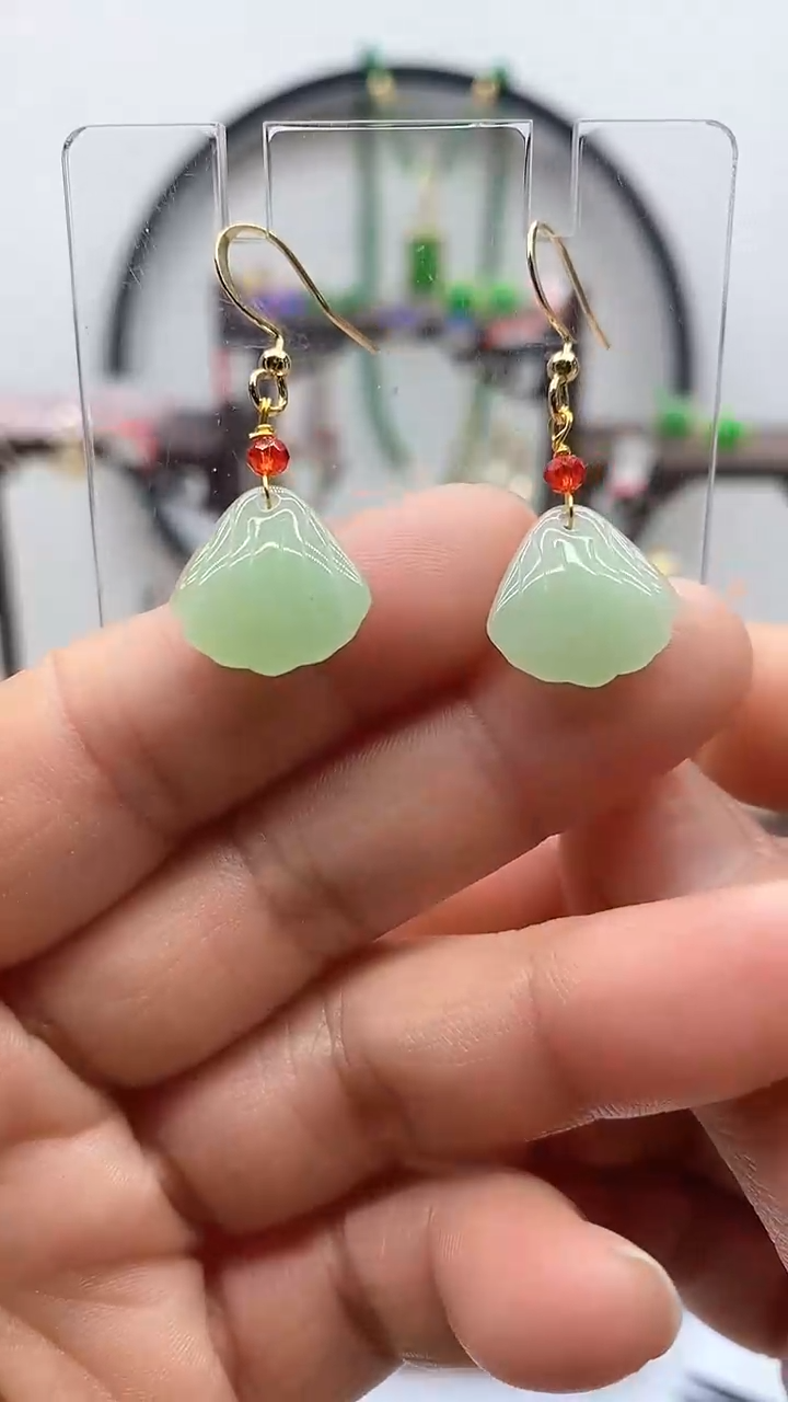 【闪购商品】和田玉耳饰银S925镀金镶嵌84