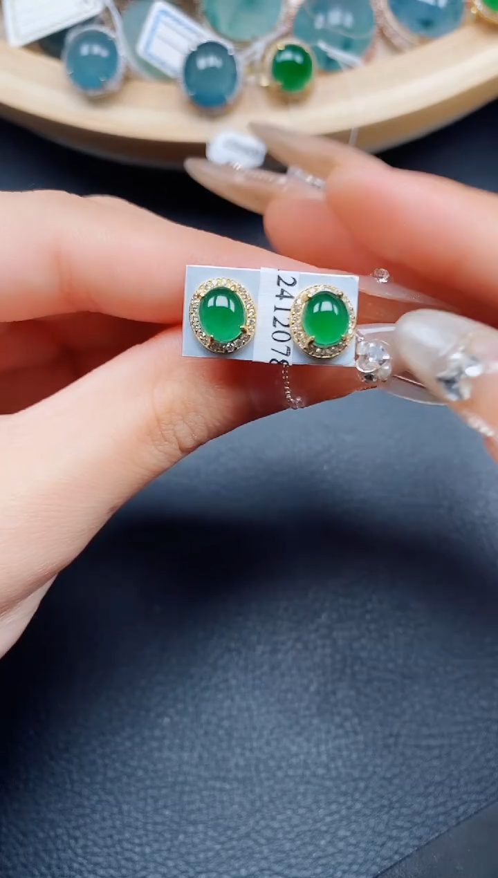 【闪购商品】翡翠耳饰银S925镶嵌翡翠