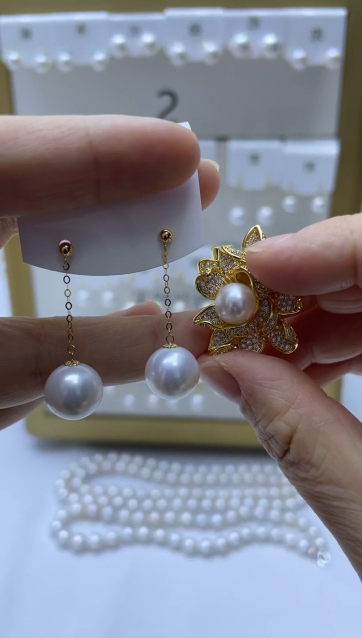 18K金镶嵌耳饰淡水珍珠127