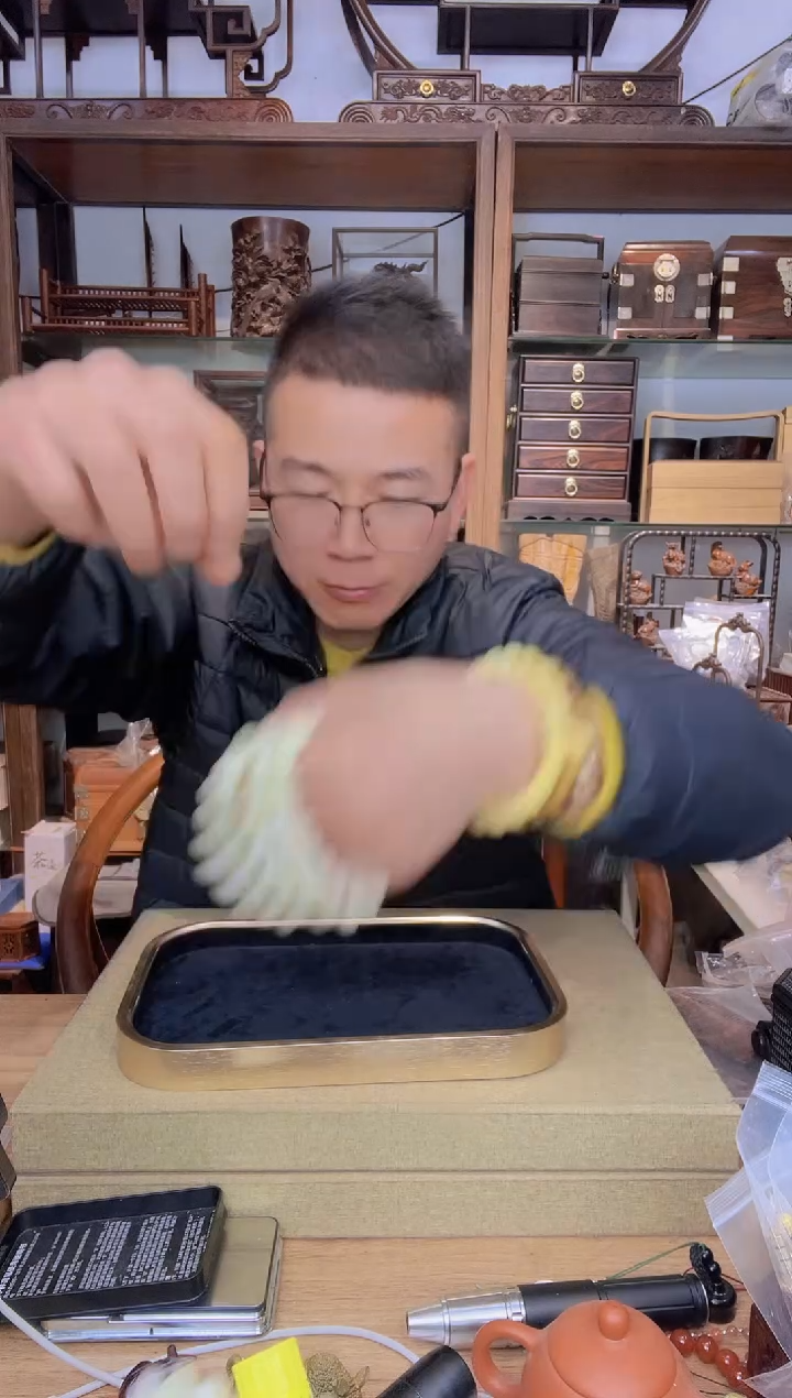 【闪购商品】乌木类书架182海1.2圆珠单圈手串