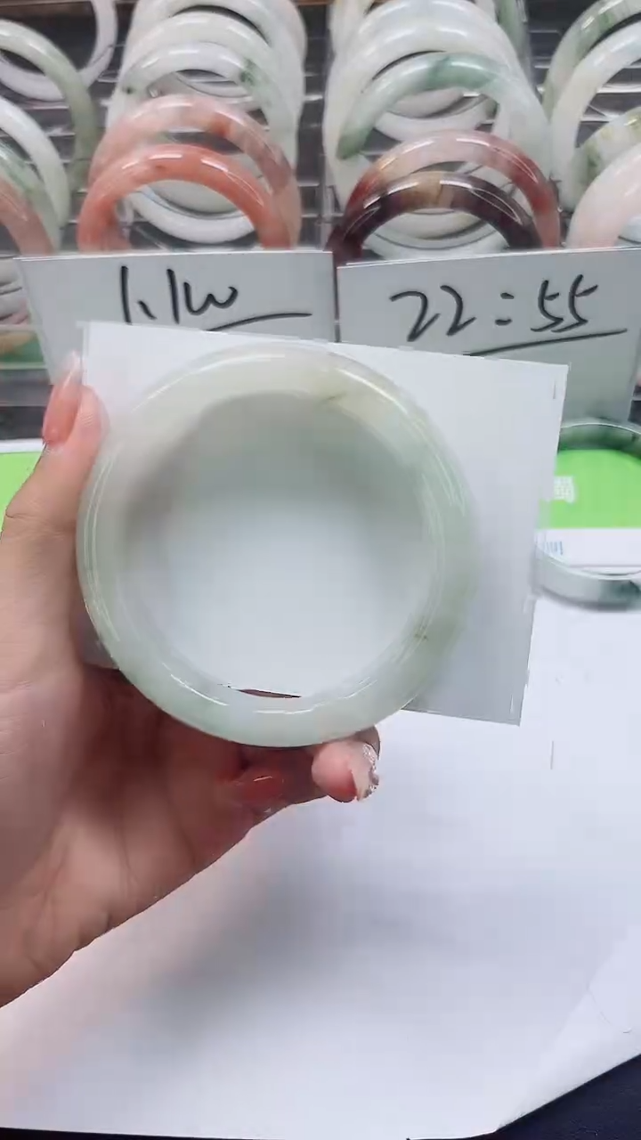 【闪购商品】石英质玉手镯未镶嵌A323-59/60