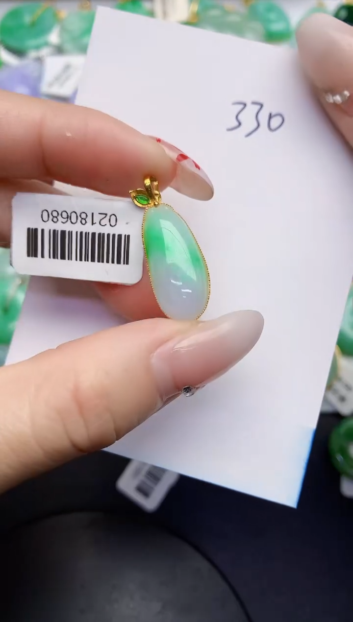 【闪购商品】翡翠颈饰18K金镶嵌000000000000