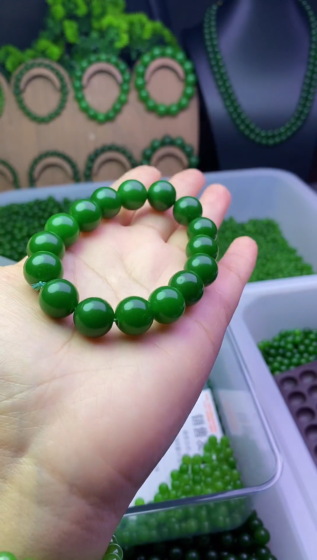 编织品施****?卡8的30颗菠菜绿