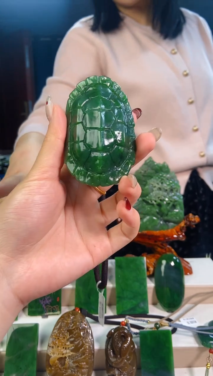 【闪购商品】和田玉挂件未镶嵌1