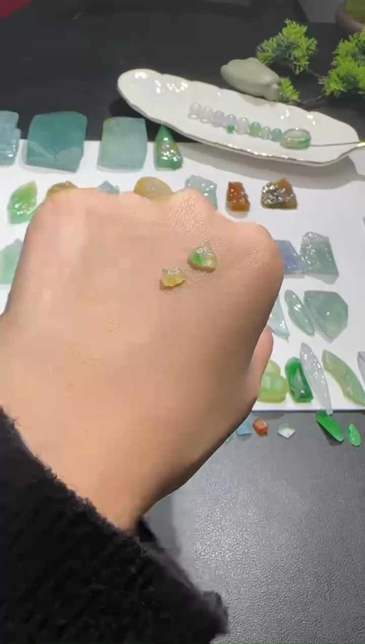 【闪购商品】定制翡翠未镶嵌缅甸A货翡翠