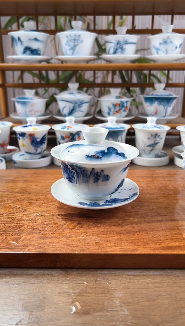 微瑕千里江山180ml三才盖碗