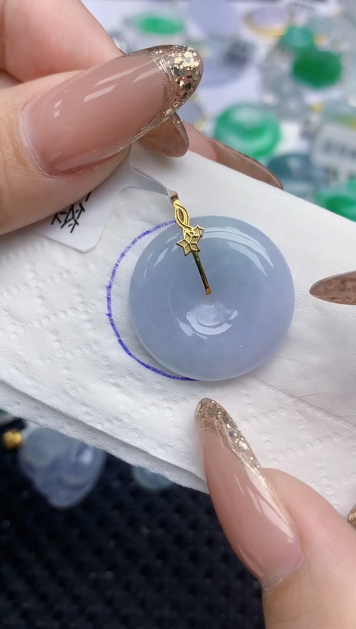 颈饰18K金镶嵌翡翠303   天然翡翠A货  百元以上9米证书费自理