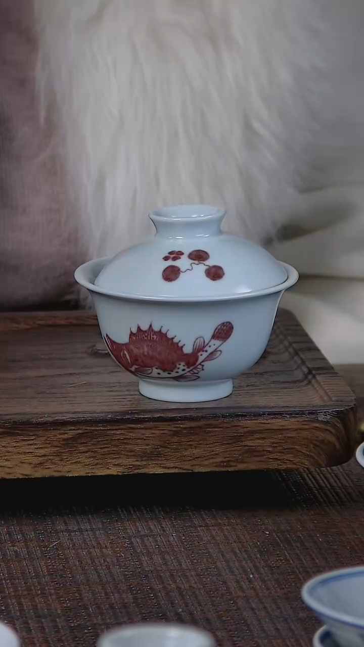 【闪购商品】折葵非器手工手绘釉里红鱼盖碗