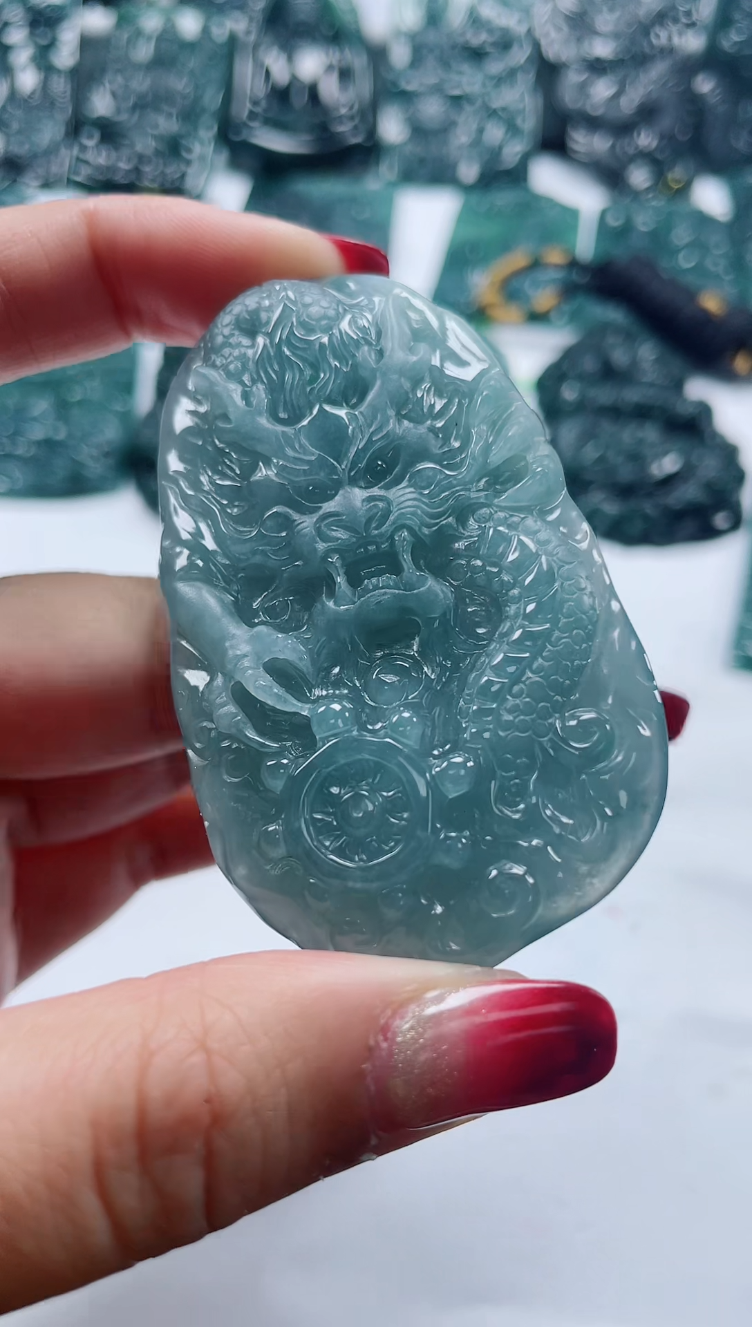 【闪购商品】翡翠颈饰未镶嵌          