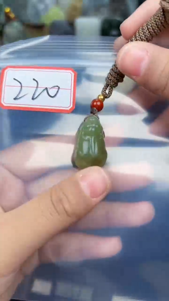颈饰未镶嵌和田玉和田玉