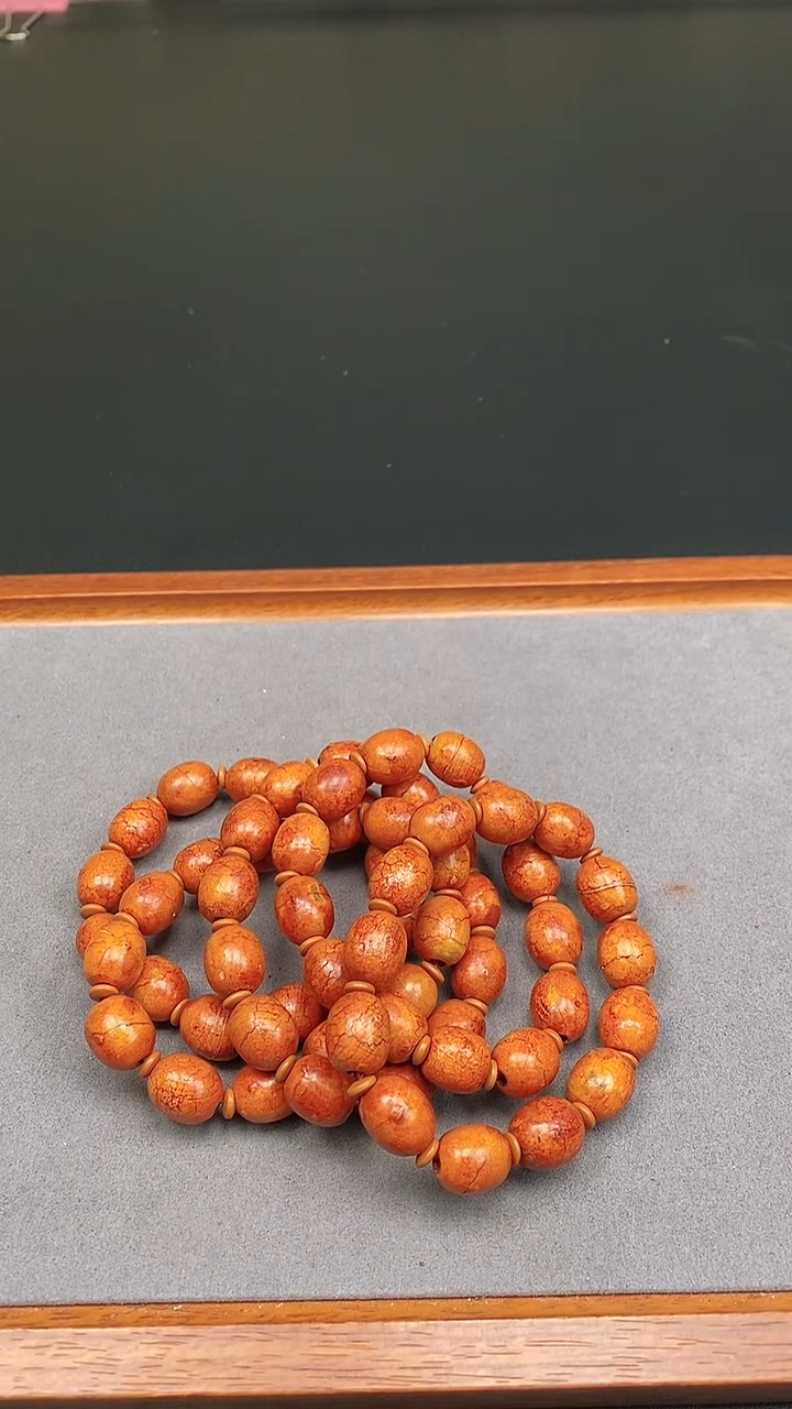 【闪购商品】玛瑙/玉髓手链未镶嵌A3002卡13牛黄手串