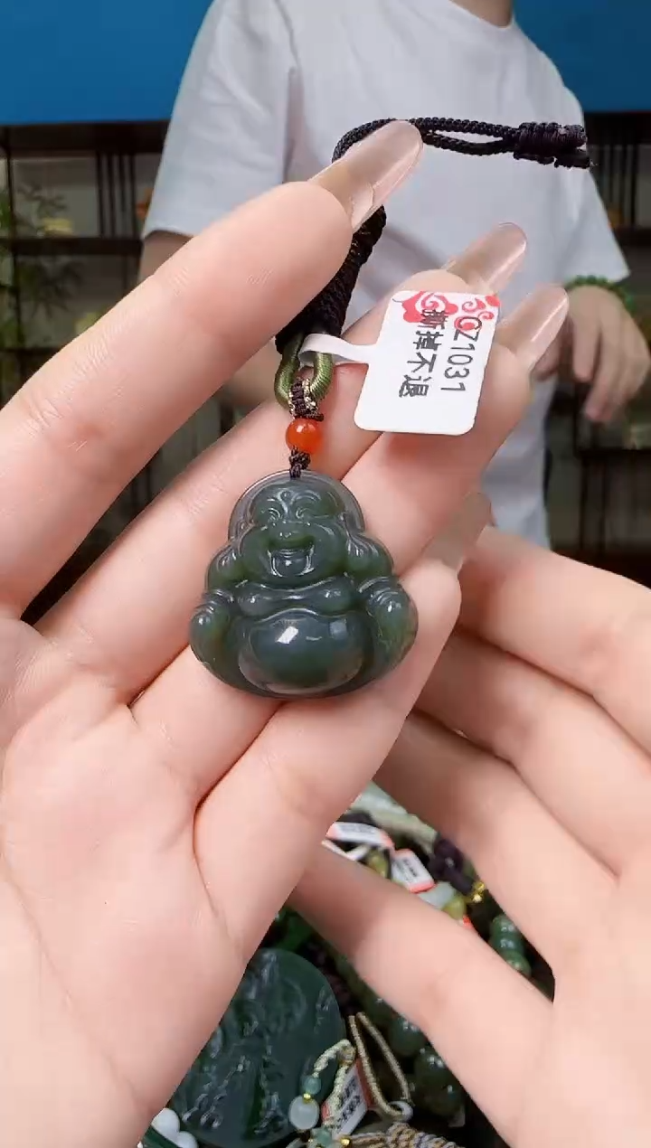 颈饰未镶嵌和田玉多样性发一