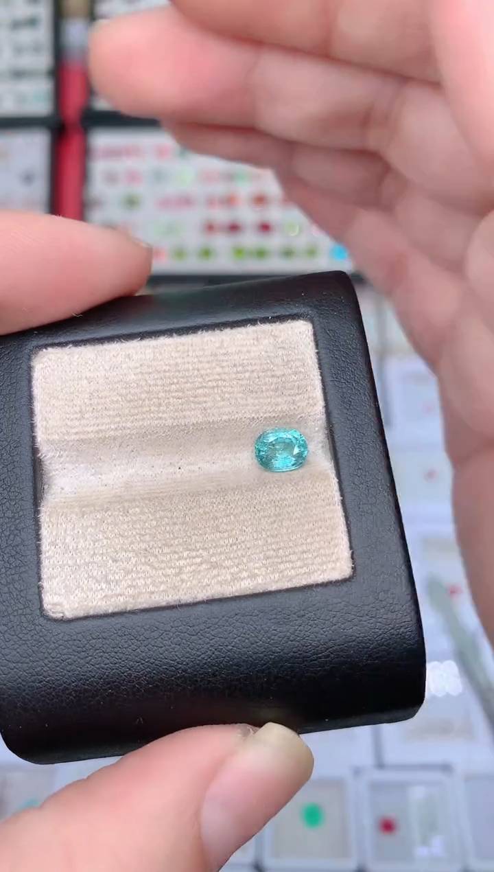 未镶嵌裸石碧玺0.99ct天然