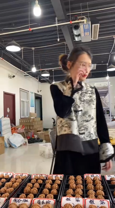 【闪购商品】文玩核桃把件南瓜墩48左右（已打底）