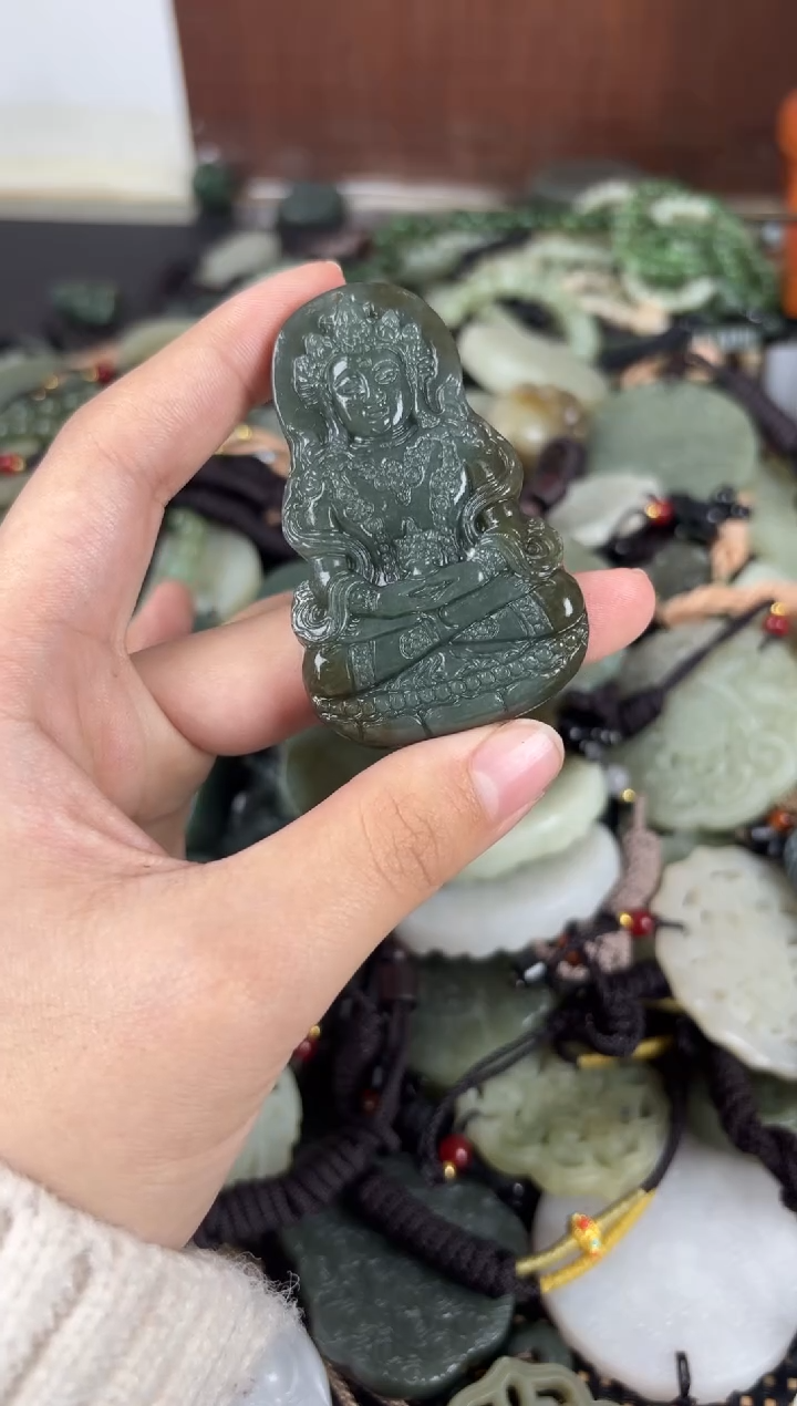 【闪购商品】和田玉颈饰未镶嵌1