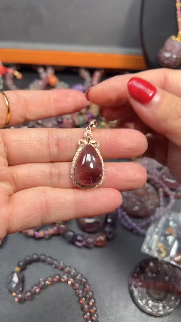 【闪购商品】水晶颈饰18K金镶嵌【百晶灵儿】天然水晶定制款