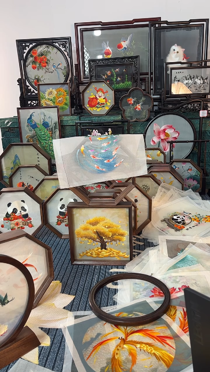 织绣纯手工刺绣摆件