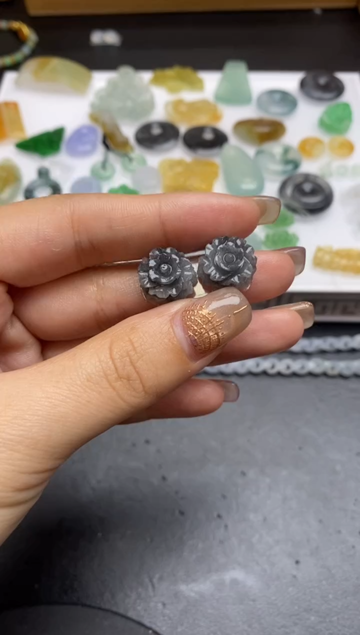 【闪购商品】定制翡翠未镶嵌翡翠毛货~
