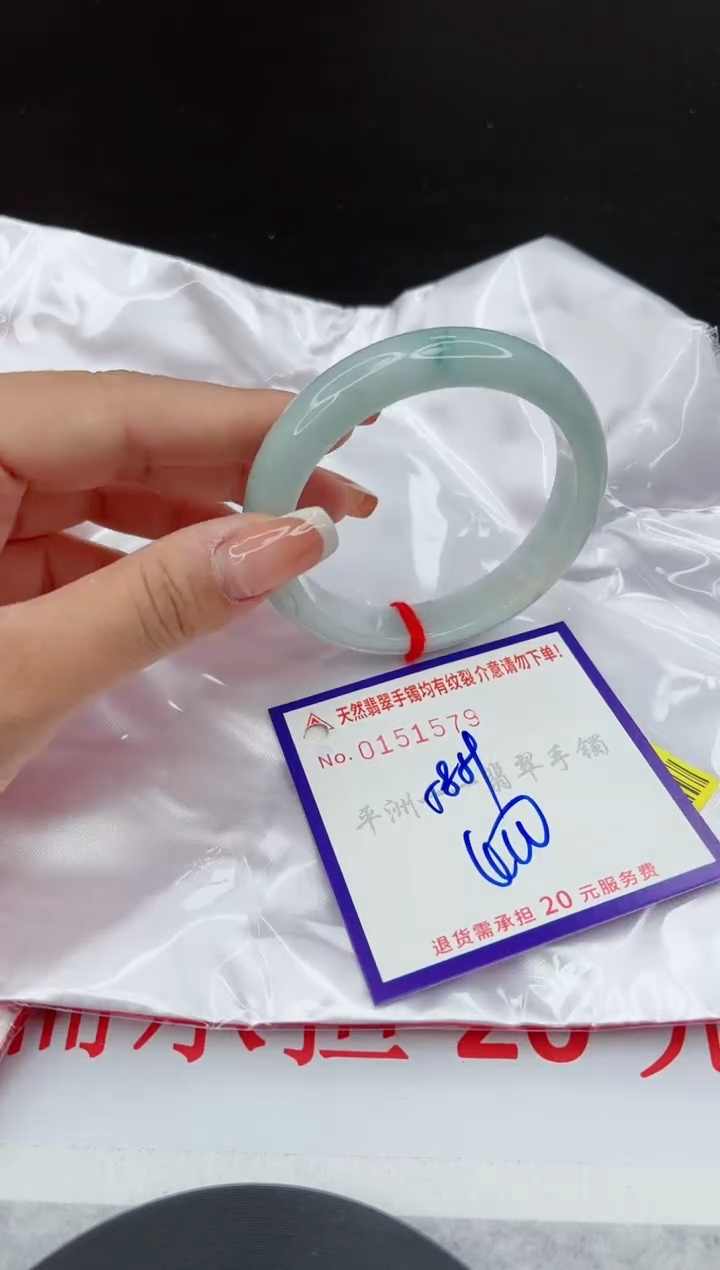 翡翠手镯未镶嵌111111111111